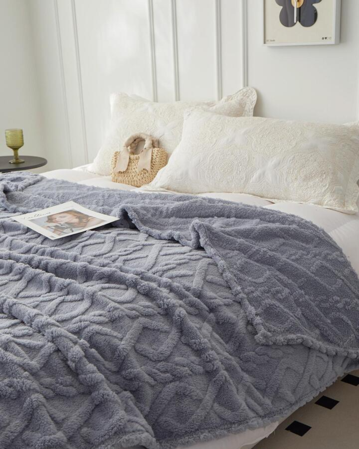 Ultra-Soft Faux Sheepskin Throw Blanket