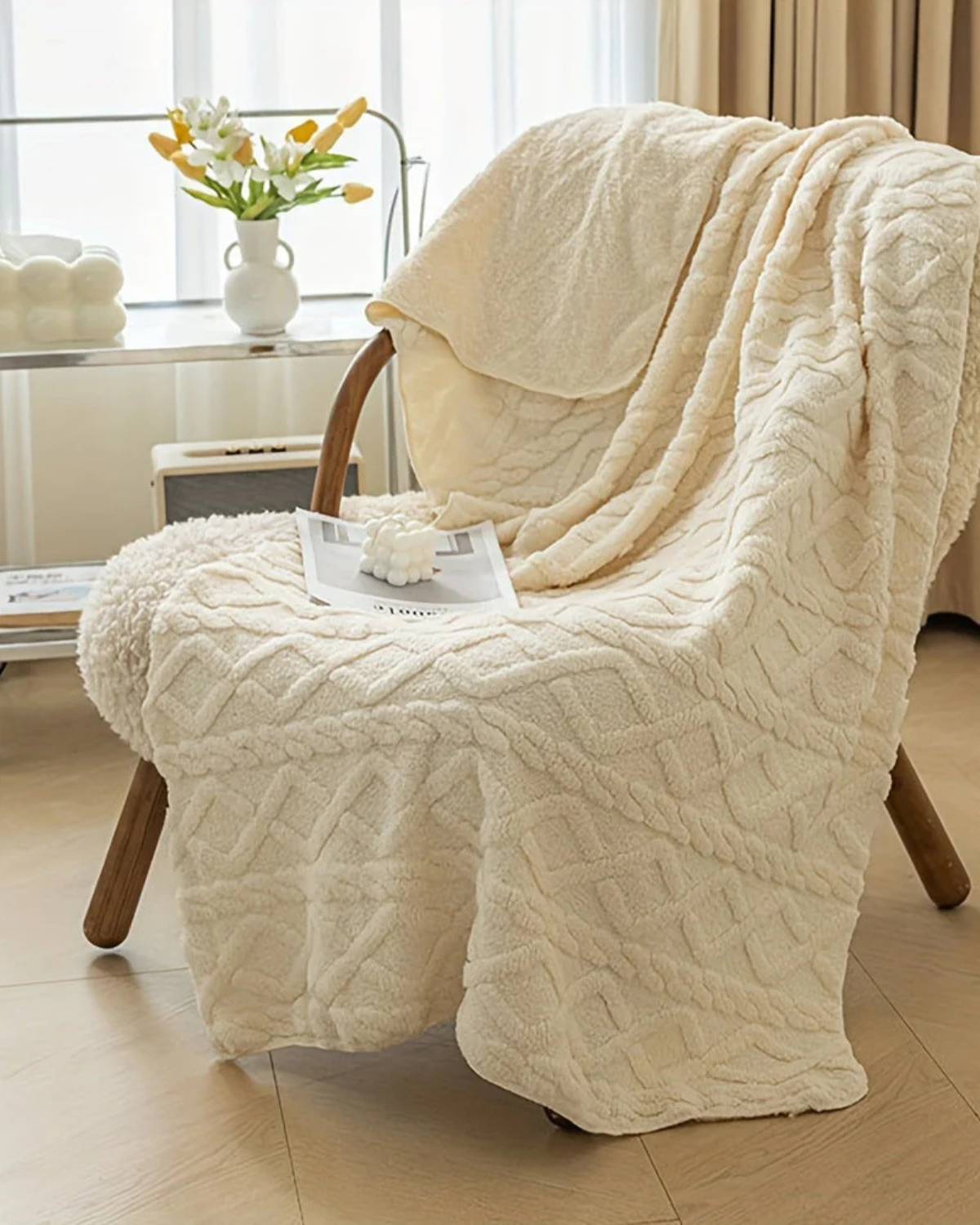 Ultra-Soft Faux Sheepskin Throw Blanket