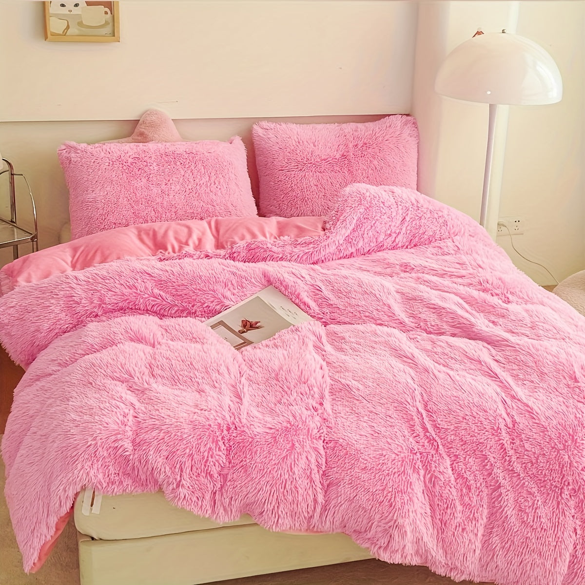 Plush Velvet Bedding Set with Pompom Trim