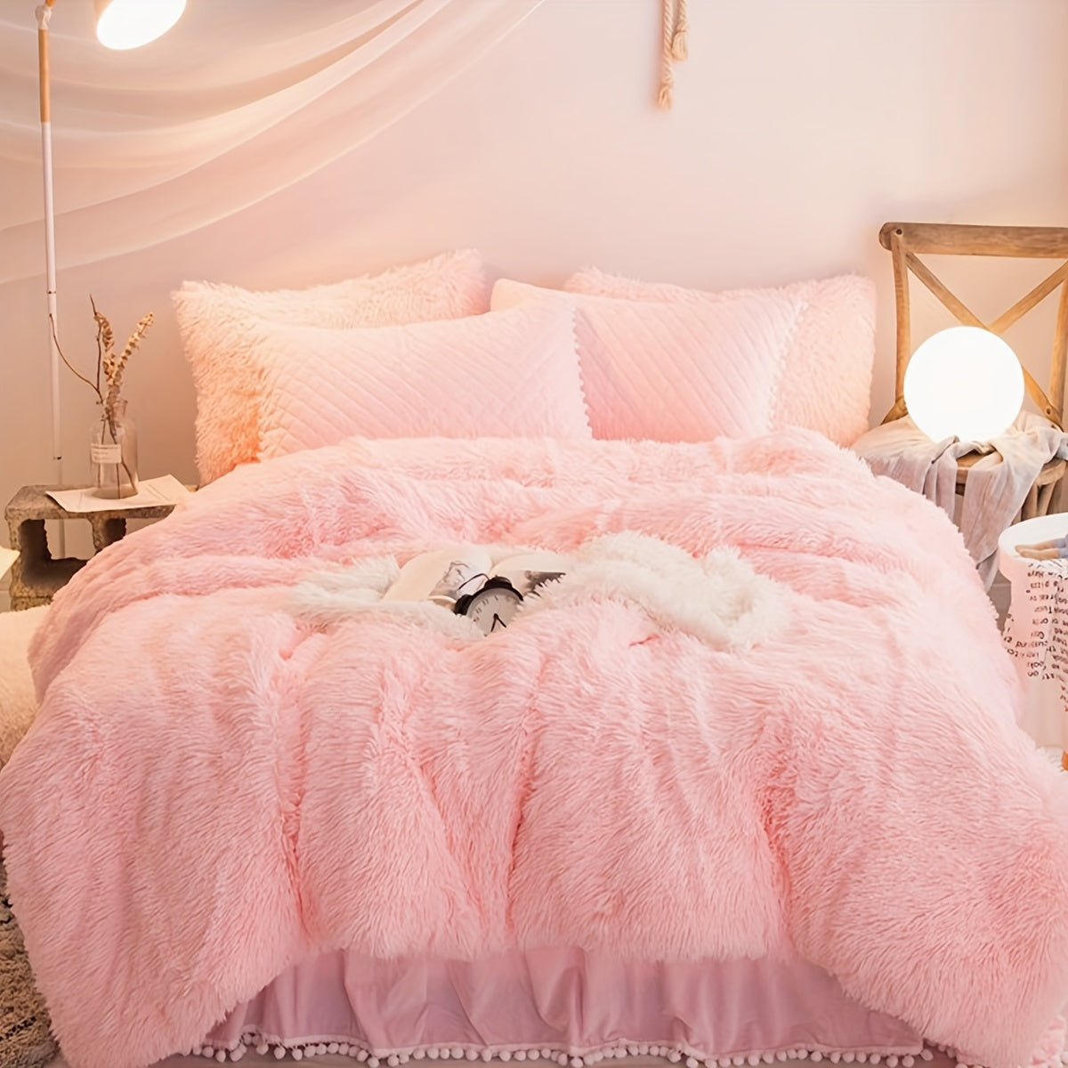 Plush Velvet Bedding Set with Pompom Trim