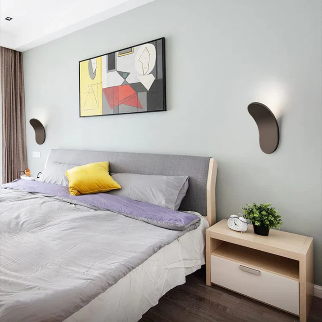 Modern Nordic LED Wall Lamp with Curved Metal Silhouette
