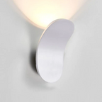 Modern Nordic LED Wall Lamp with Curved Metal Silhouette