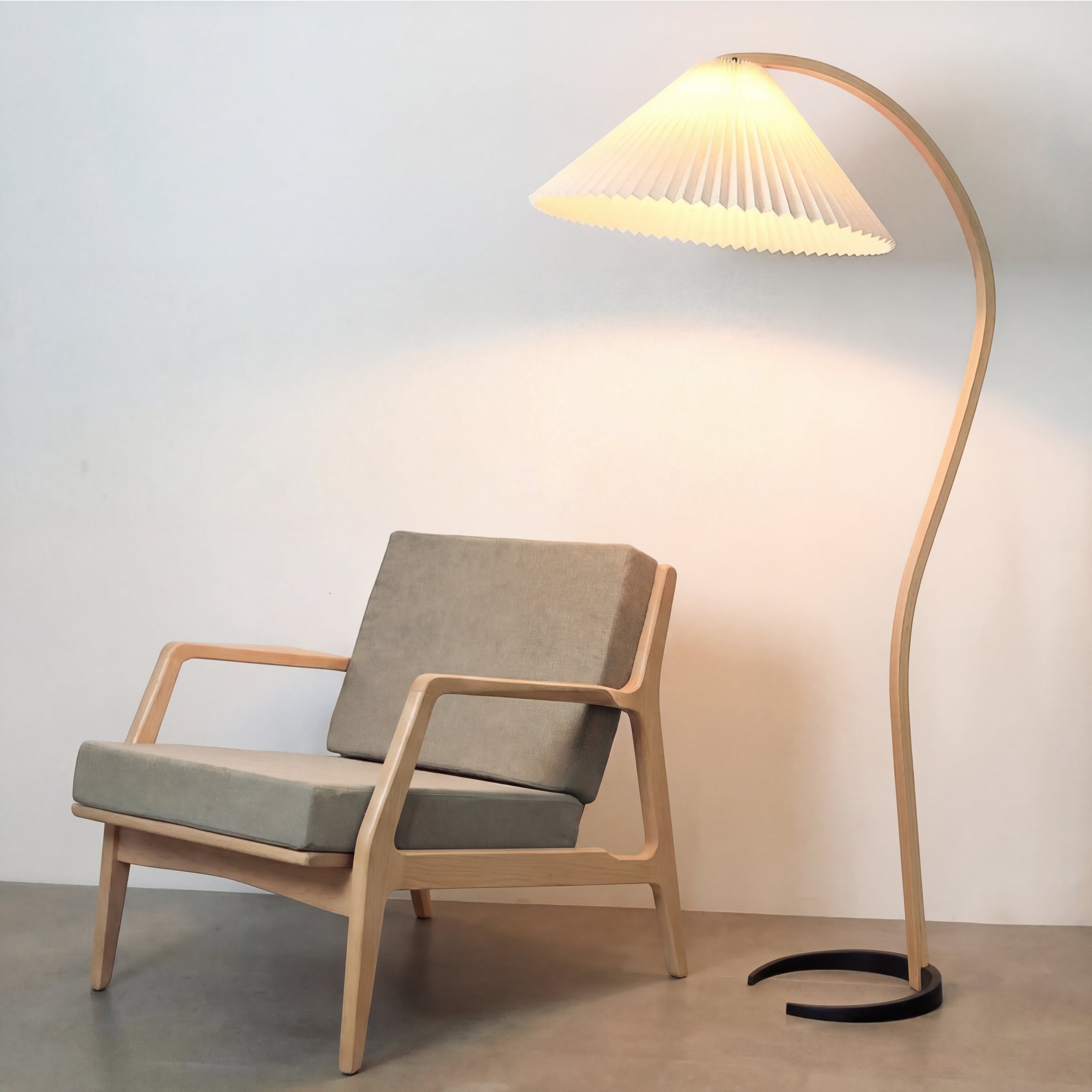 Scandinavian Arc Floor Lamp