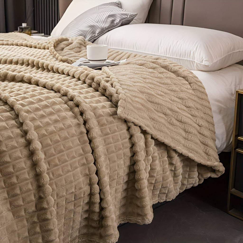 Ultra-Fluffy Plaid Coral Fleece Blanket