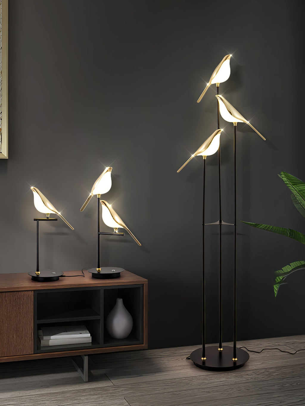 Bird Perch LED Floor Lamp