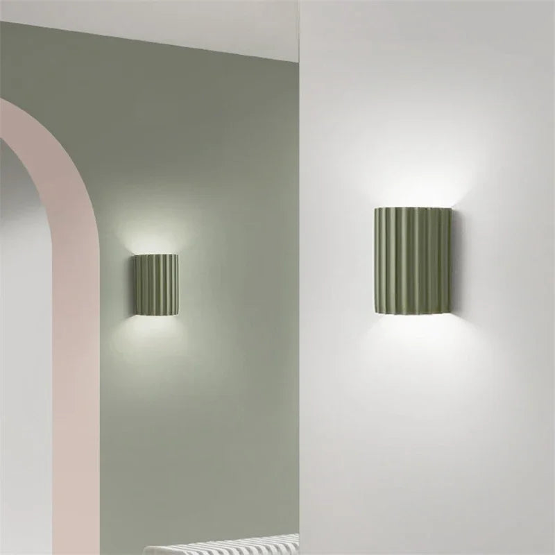 Nordic Resin Wall Lamp with Sculptural Ribbed Design