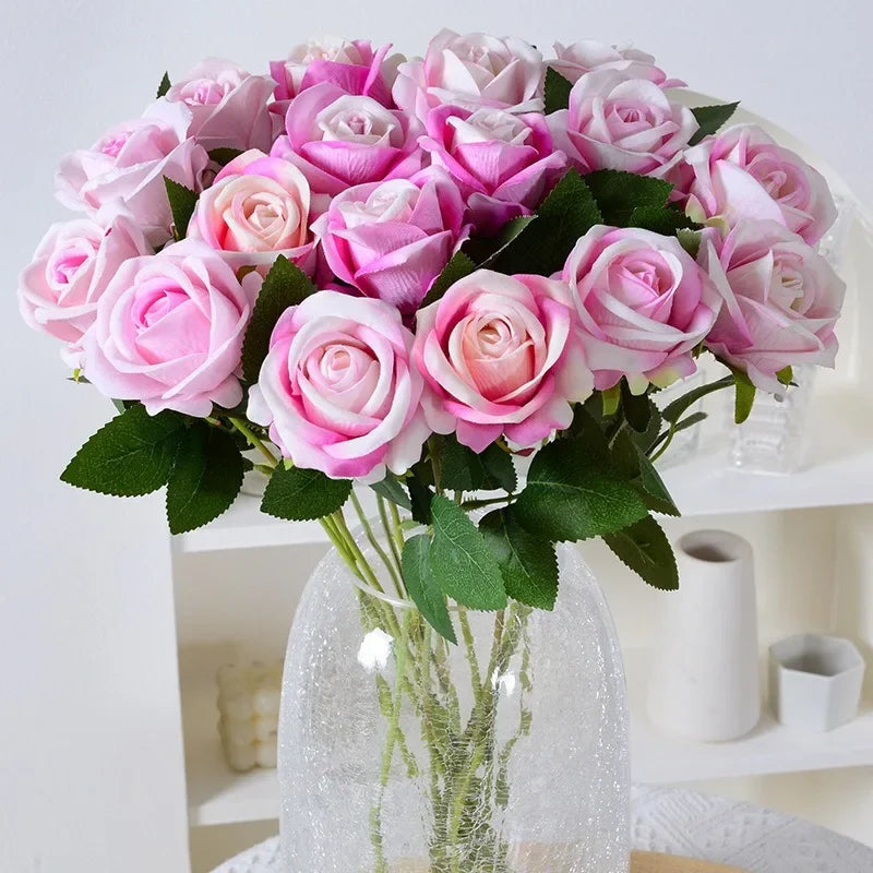 20-Piece Velvet Silk Rose Bouquet