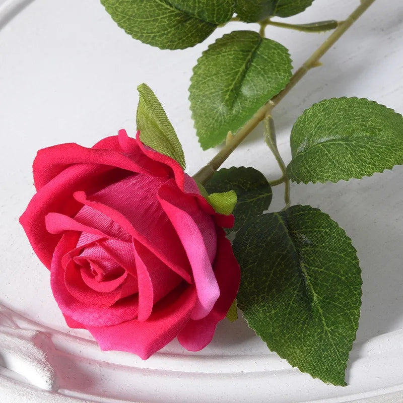 20-Piece Velvet Silk Rose Bouquet