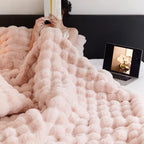 Luxury Cloud-Soft Winter Throw Blanket with Textured Finish