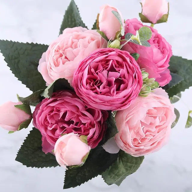 Silky Rose & Baby’s Breath Bouquet