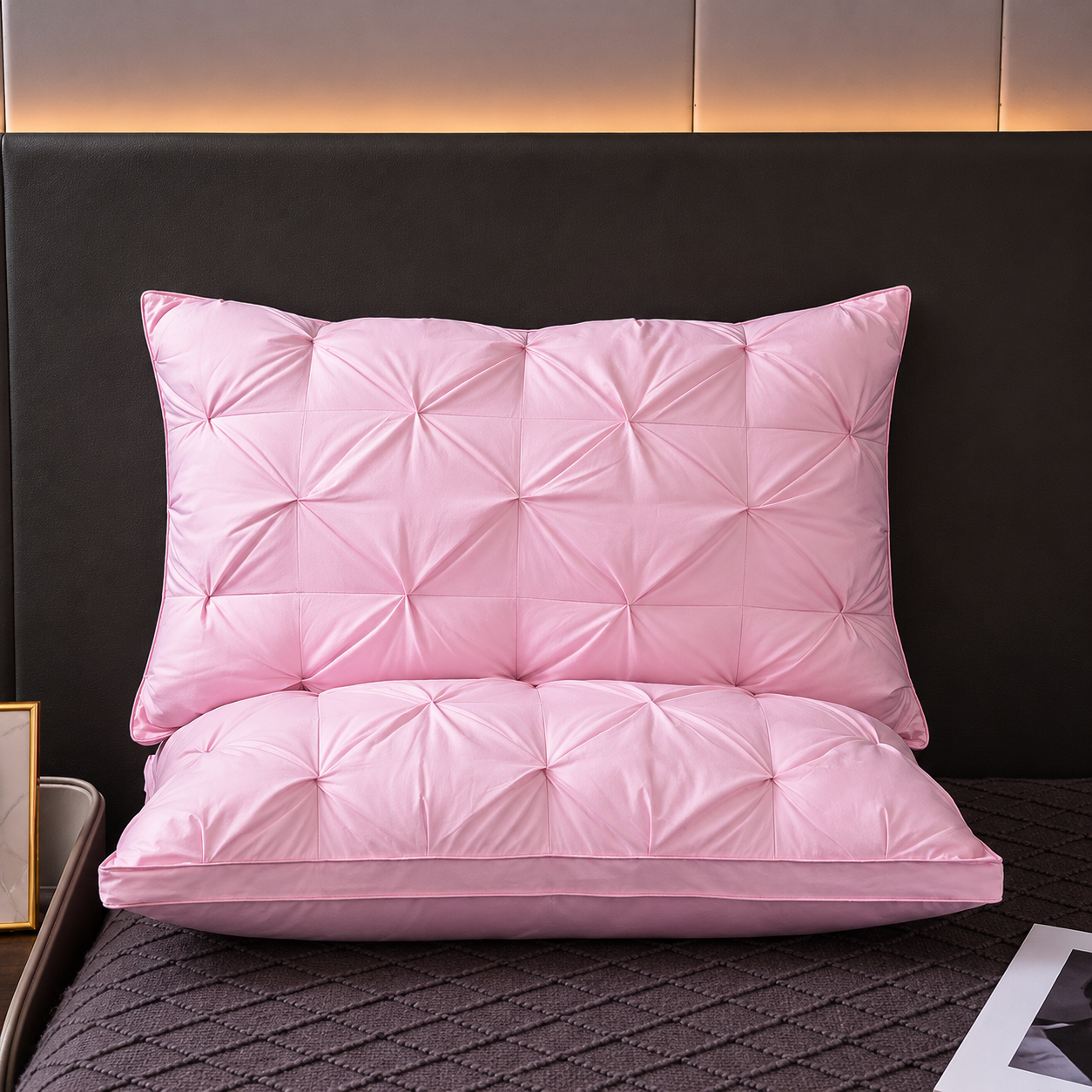 Luxury Diamond-Quilted Hotel Pillow with Memory Support