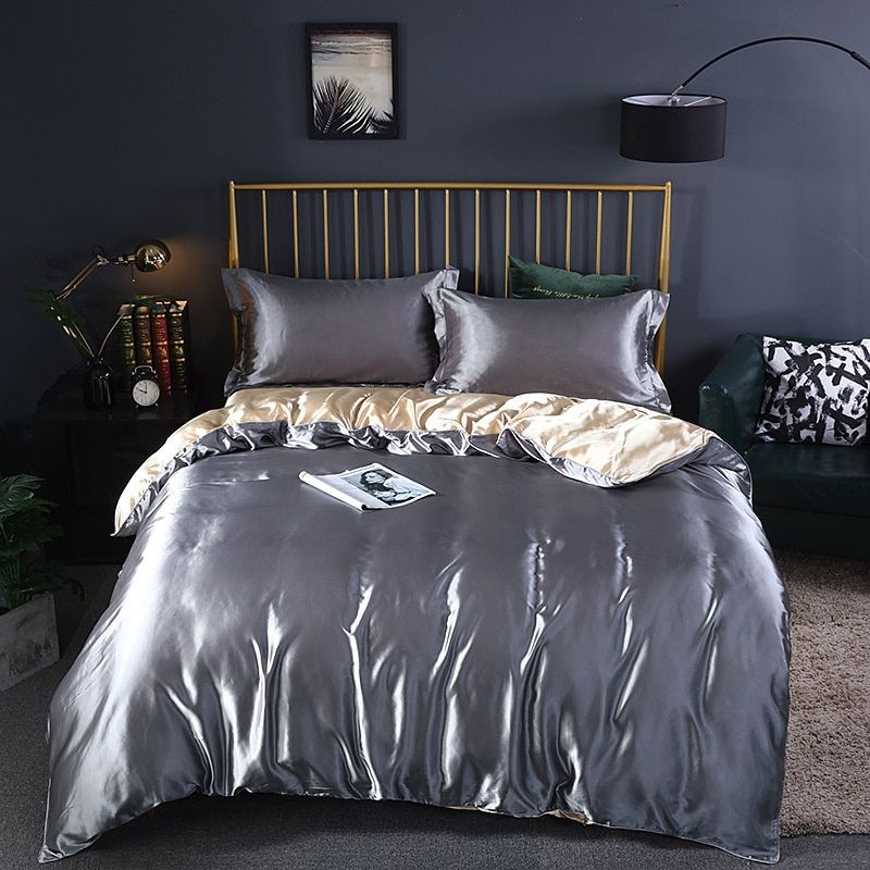 Luxury Pure Silk Bedding Set with Breathable Finish