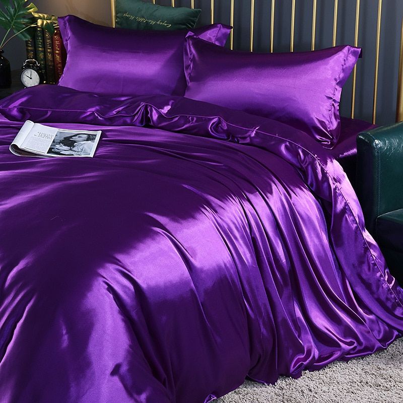 Luxury Pure Silk Bedding Set with Breathable Finish