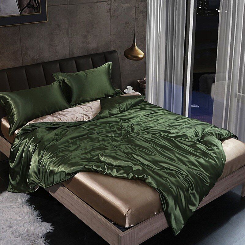 Luxury Pure Silk Bedding Set with Breathable Finish