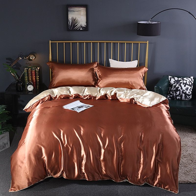 Luxury Pure Silk Bedding Set with Breathable Finish