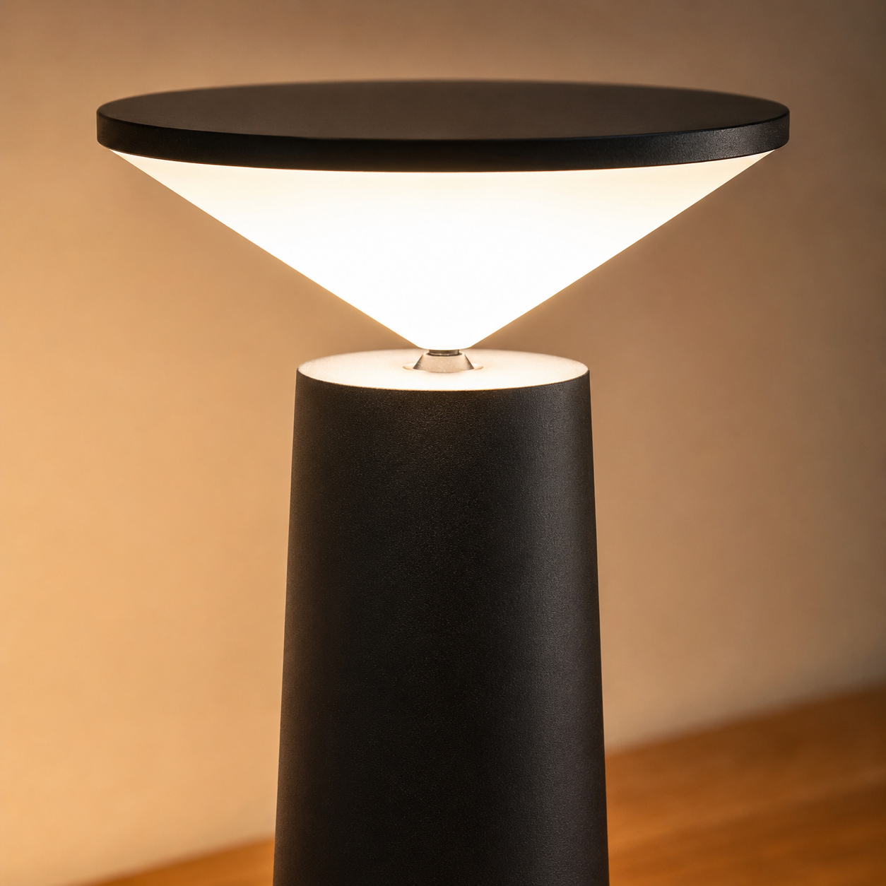 Modern LED Table Lamp with Swivel Head Warm Ambient Lighting